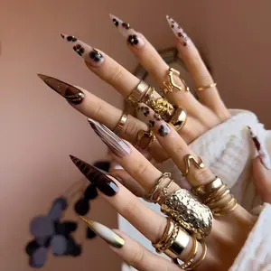 Press-on nails