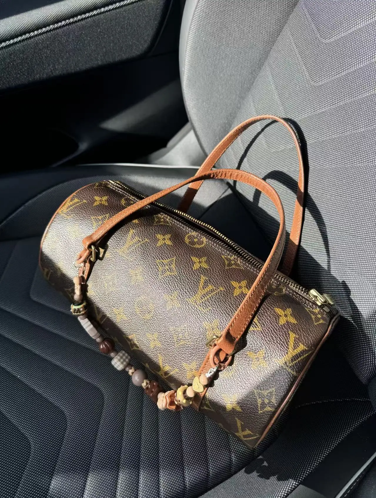 Pre-owned Louis Vuitton Papillon Crossbody Bag Elegant Fashionable Purse, Versatile Stylish Accessory for Pre Loved Luggage Collection, Elegant Bags, Crossbody Bags