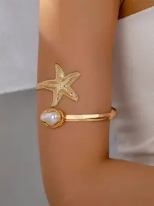 Fashion Asymmetric Pearl and Starfish Cuff Bracelet, Two-Wear Design, Beach and Vacation Style, Valentine's Day Gift, Exquisite Bracelet