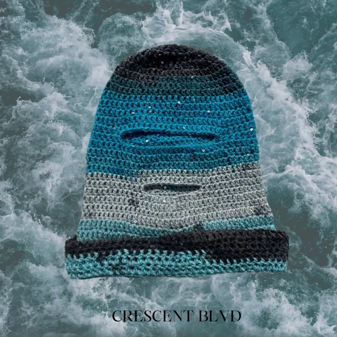 ‘Waves’ Crochet Ski Mask