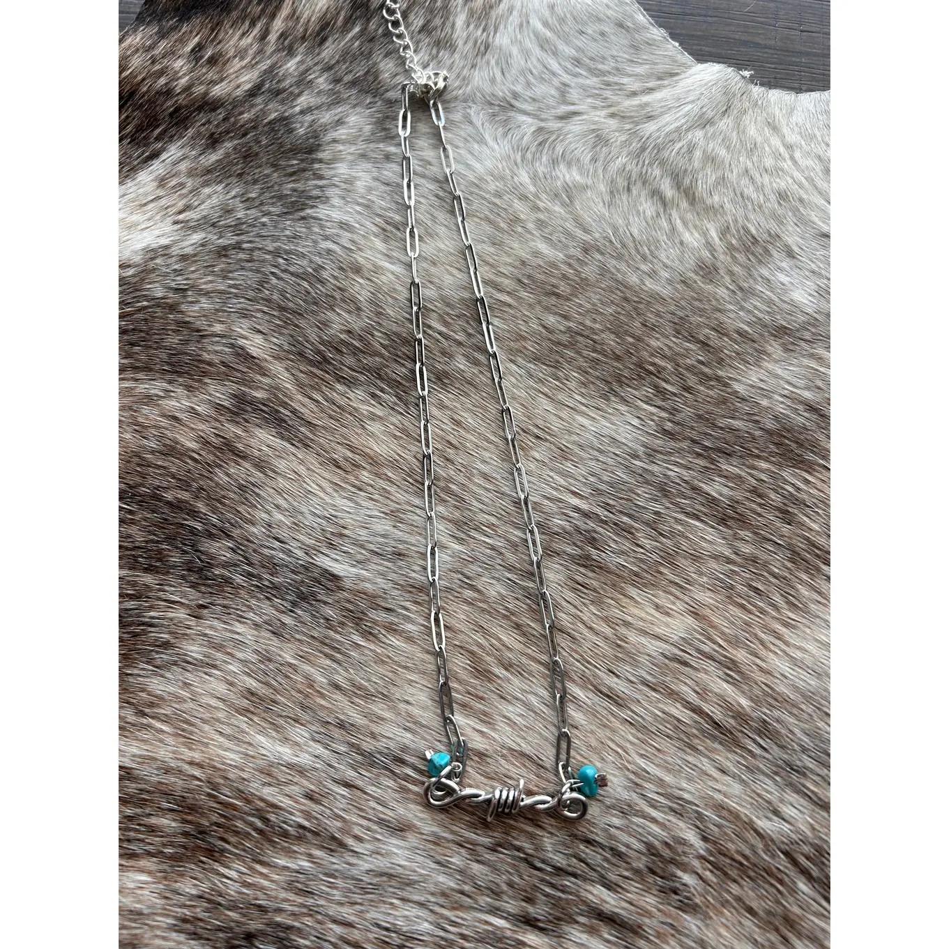 Turquoise Barbwire Necklace (PC)