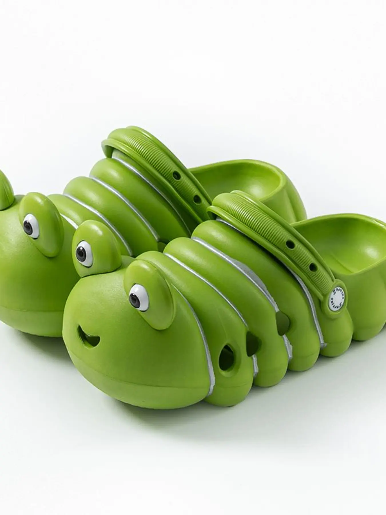 2026 New Cute Cartoon Large Eye 3D Caterpillar Flip Flops, Women's Summer Sandals, Lightweight, Comfortable and Stylish Footwear, Model 808