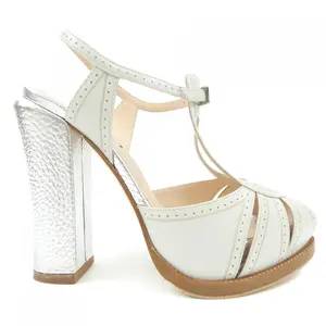 Pre-owned FENDI Others Small Leather Goods Sandals