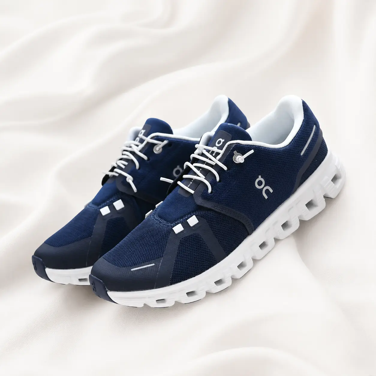 Cloud 6 Unisex Running Sneakers Lightweight Breathable Mesh Upper Cushioning Technology Athletic Shoes for Men Women Walking Jogging Gym Fitness