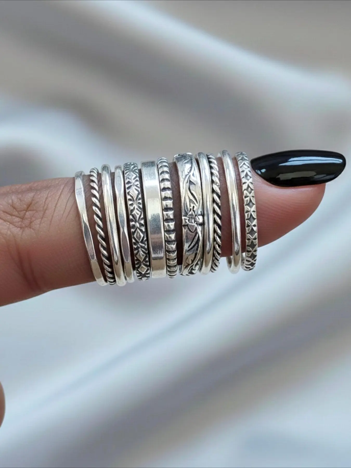 12 Pcs Boho Ethnic Floral Stackable Rings Set for Women, Vintage Distressed Party & Vacation Ring Collection, Trendy Fashion Jewelry Accessories