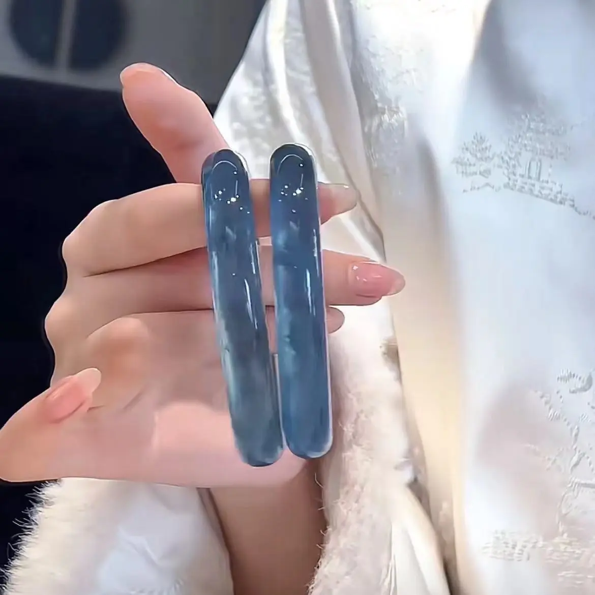 1 piece of 10mm aquamarine