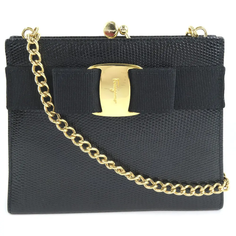 Pre-owned SALVATORE FERRAGAMO Calfskin Shoulder Bags Vara Chain Shoulder Bag Black