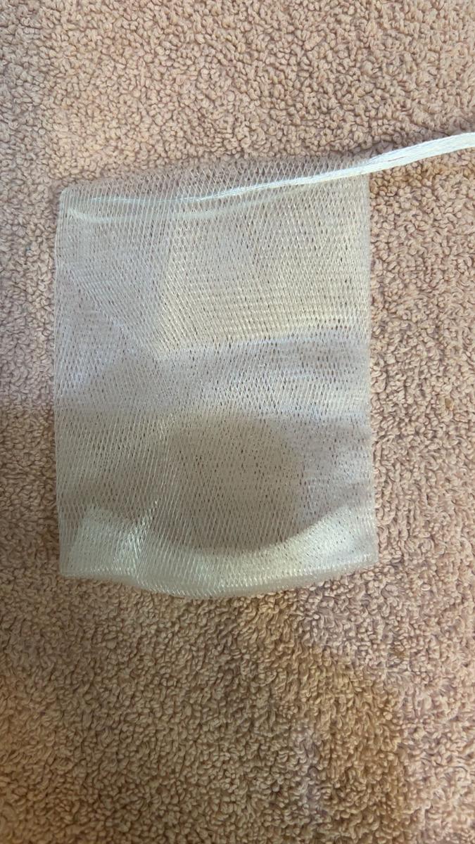 Item: Mousse*1+Soap*1+Soap Bag*1 