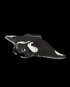 Flexi Manta Ray - Colorful Articulated Ocean-Inspired Fidget, Customizable Colors: Blue, Green, Red, Stylish Design, Personalization for Your Style