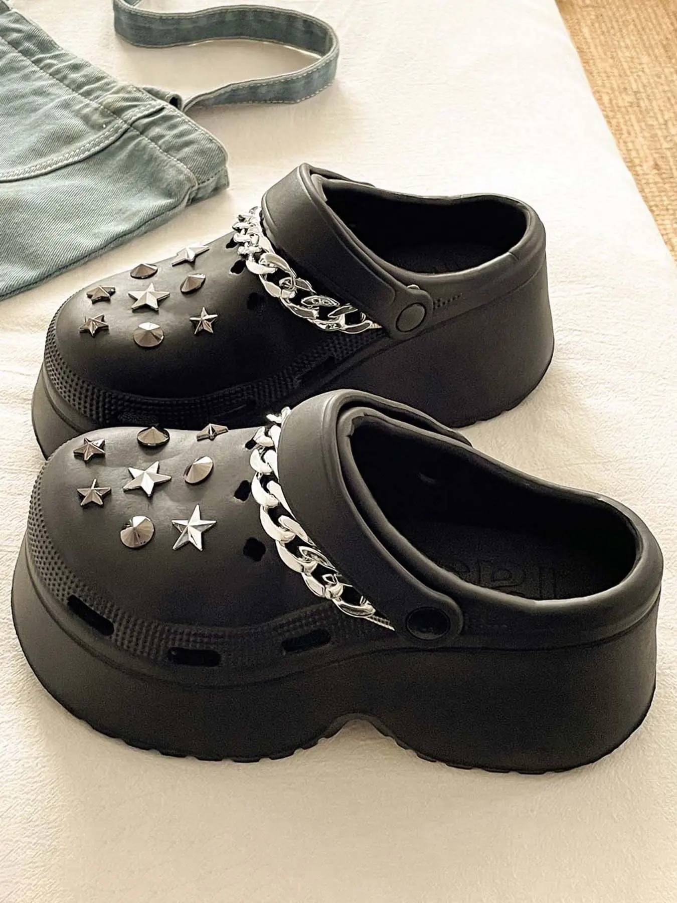 2026 New Cyberpunk Style Holey Shoes, Eva Comfortable Breathable Thick Sole, Height-Increasing Outdoor Casual Beach Sandals, Footwear