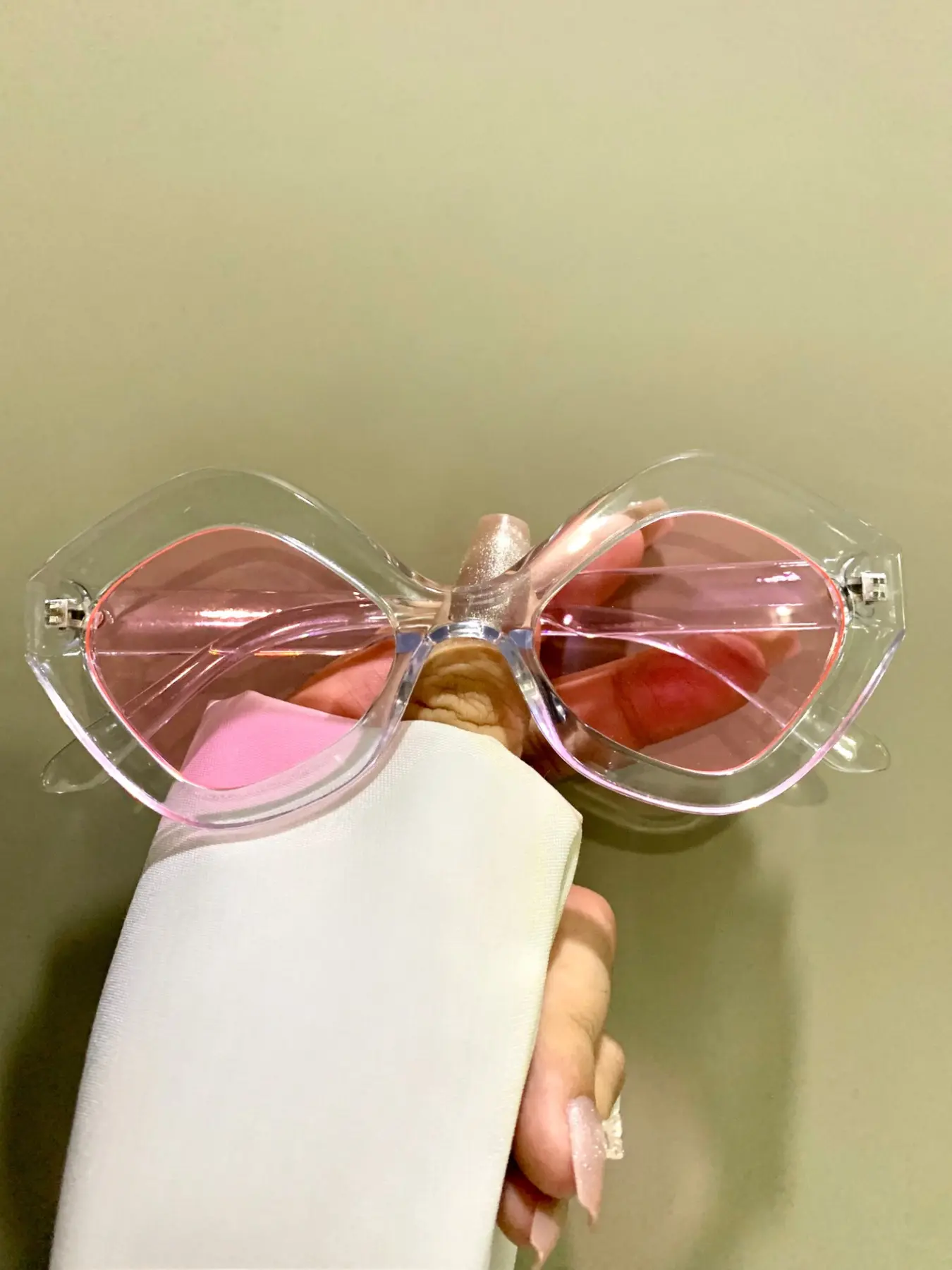 Retro Style Eyeglasses, Thick Frame Diamond-Shaped Glasses for Men and Women, Metal Hinges with PC Lenses