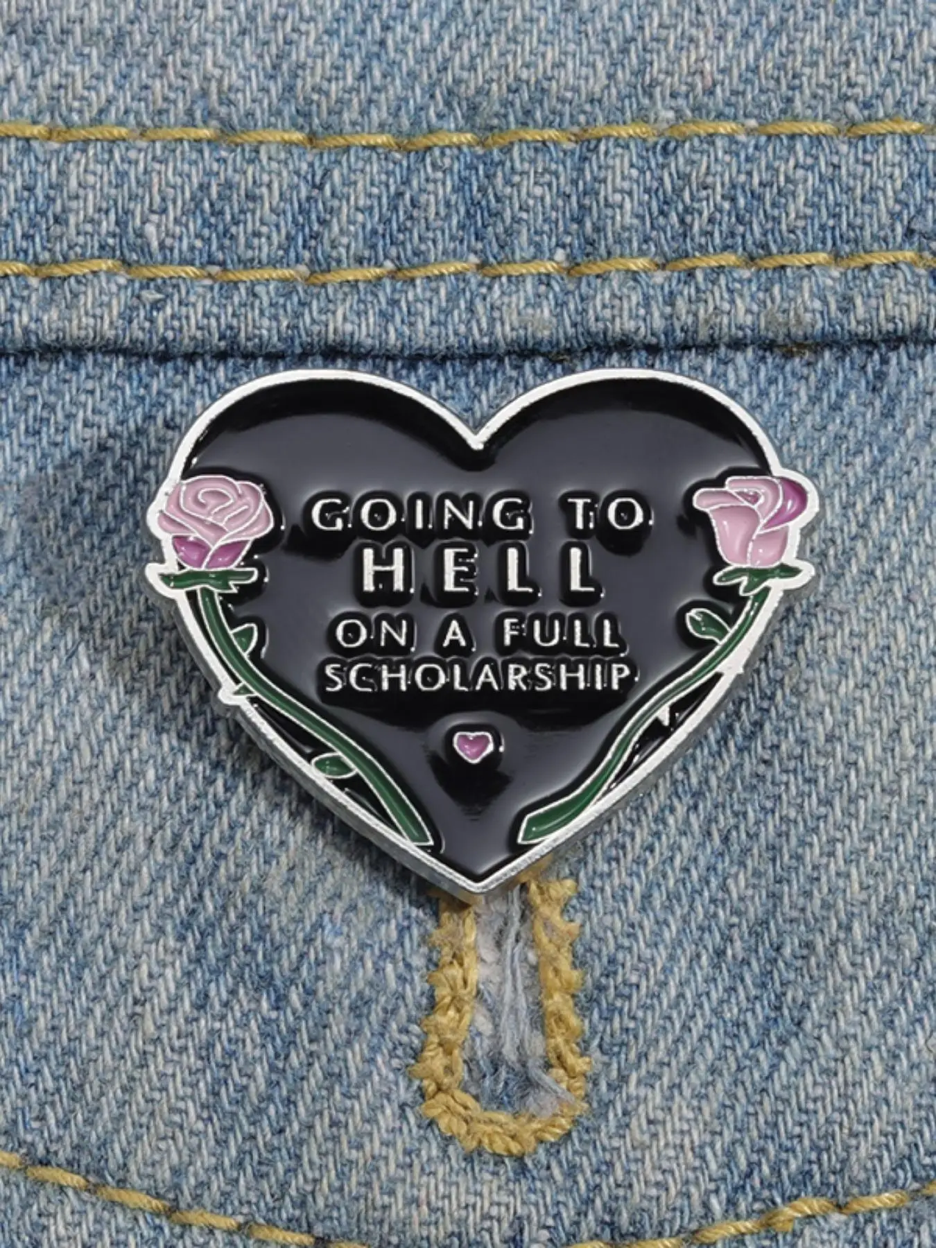 1 Piece Letter & Rose Design Pin Brooch, Fashion Casual Cute Alloy Accessories for Daily Holiday Gift, Fashion Brooch for Daily Clothing Decor, Trendy