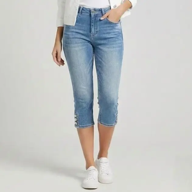Women's Plus Size High Waisted Slimming Denim Capri Bottoms - Stretchy Skinny Fabric, Trendy Vintage Washed Summer Style, Comfortable Casual Wear for Curvy Girls - 08398 Comfort Fit Womenswear