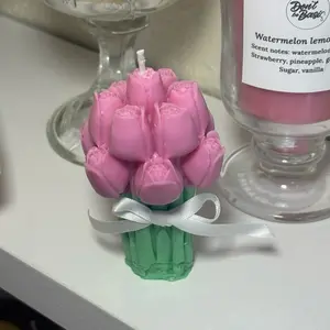 Flower bouquet candle