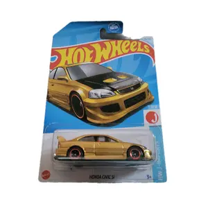 Hot Wheels Honda Civic Si Model Car with Red Interior - Classic & Novelty Toy Vehicle