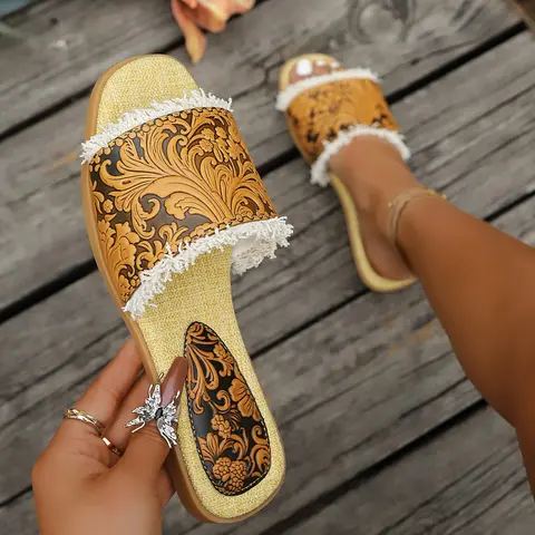 New Western Cow Print Women's Sandals, Vintage Floral Embossed Flat Slippers, Summer Casual Beach Shoes, Flat Slides Sandals, Fashionable PU Slides, Gift for Friends and Family