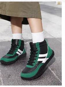 Couple Mid-Top Sports Shoes, Classic Vintage Design, Casual Style, Wide Fit, All Seasons, Low Top, Synthetic Leather Upper