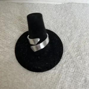 Bypass ring adjustable flat aluminum wire hammered texture finish statement ring every day fashion