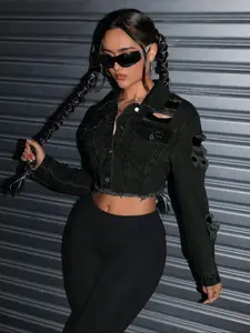 Women's Fashion Washed Denim Jacket, Short Fitted Jeans Coat with Ripped Details, Trendy Collared Outerwear for Casual Wear