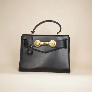 Pre-owned VERSACE Leather Tote Bags GIANNI Vintage Black Medusa Handbag