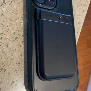 Product Review of Plaud Note Smart Voice Recorder - One-Press Recording & Playback, 0.117-Inch Slim, 64GB, Voice Changer Translator, Black MagSafe Case - Audio from T**8