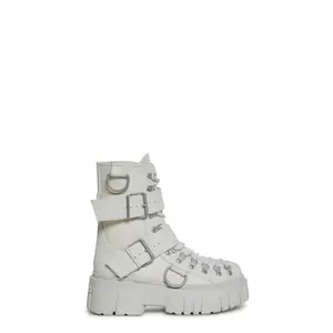 Low Traitor Boots - White