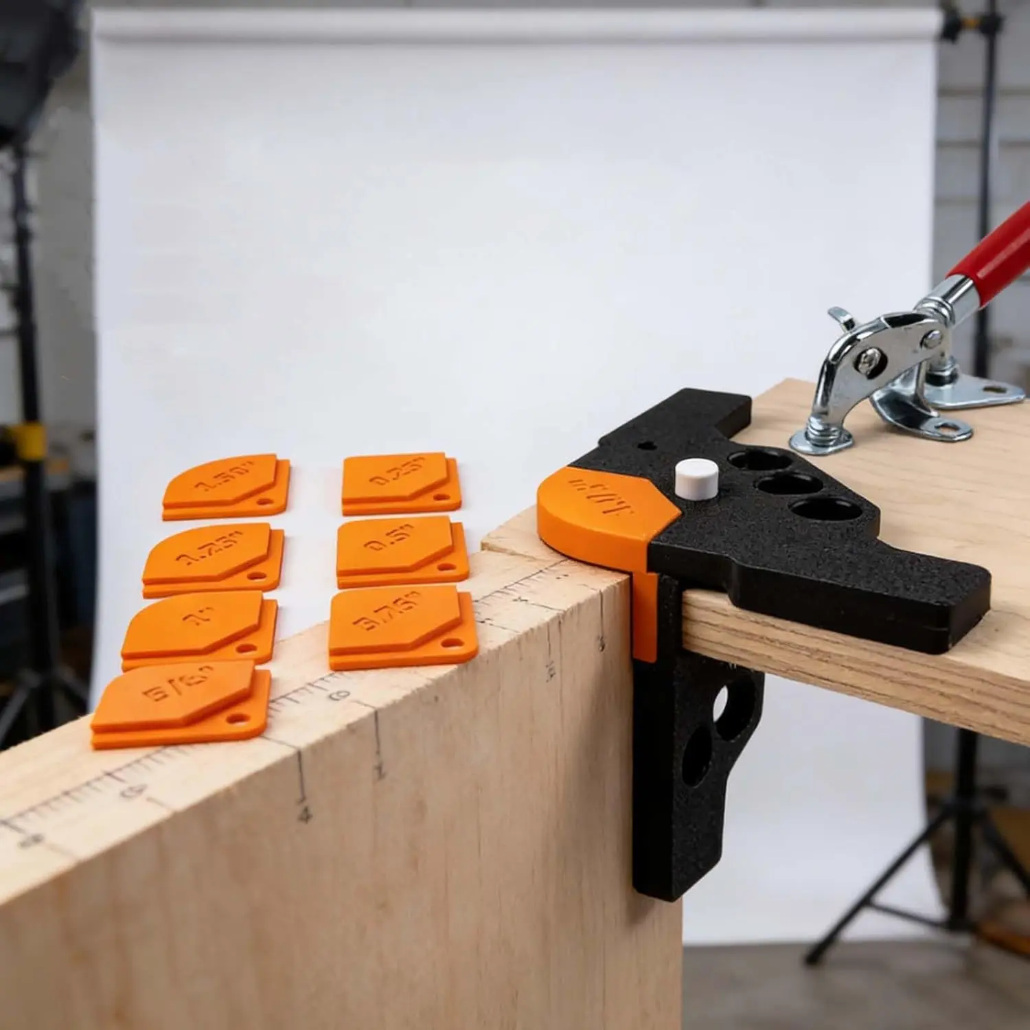 90-Degree Adjustable Corner Jig, 3D Printed Right Angle Clamp, Auxiliary Tool for Desktop Table Corner Fixing