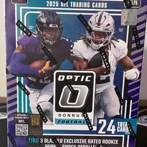 2025 Panini Donruss OPTIC Blaster box Football 6 packs of cards!