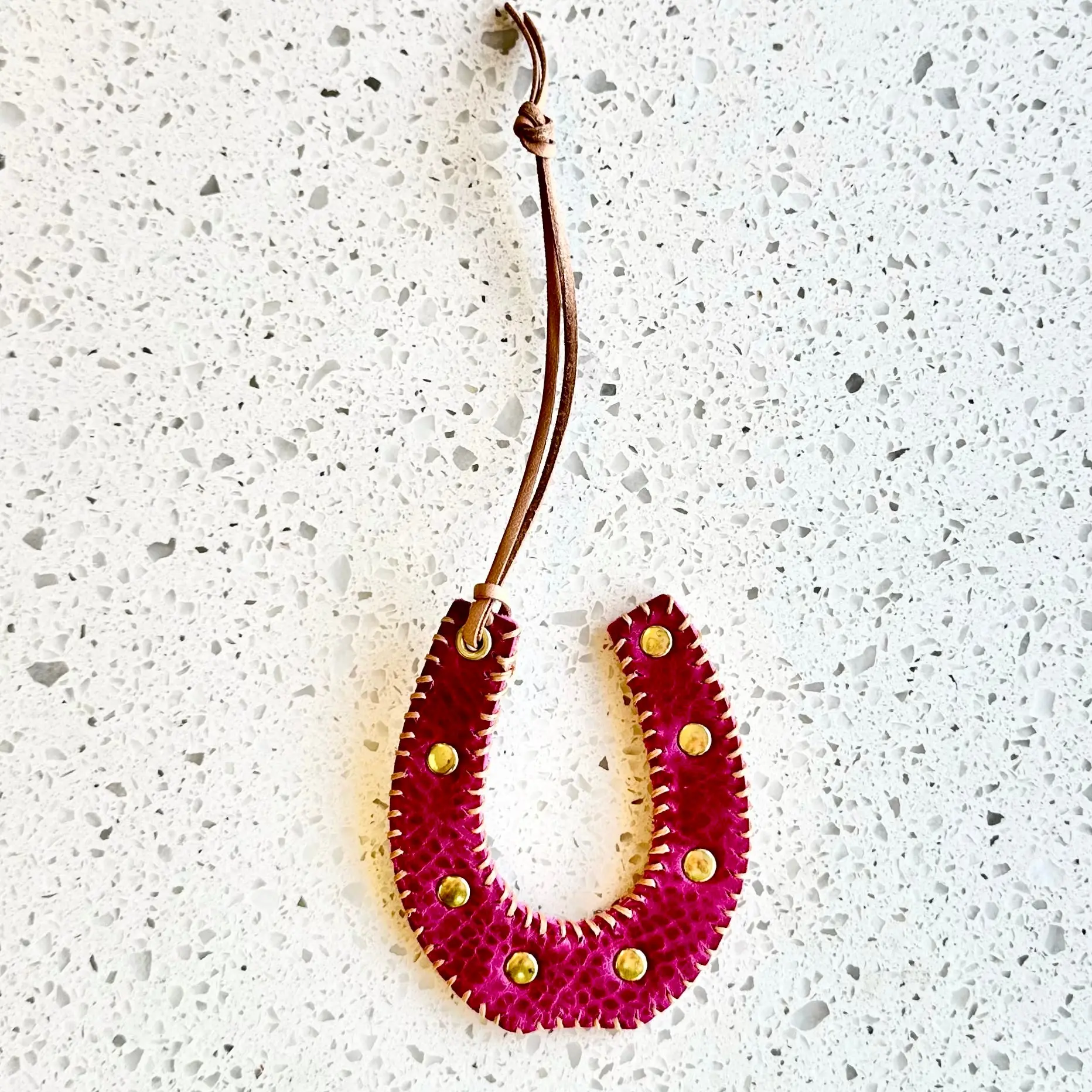 Horseshoe Purse Charm - Berry