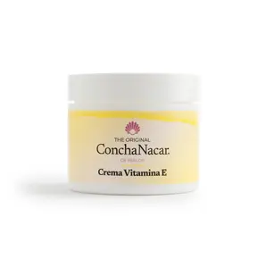 Concha Nacar Crema Hidratante - Vitamina E Con Manzanilla Para La Cara, Vitamin E Moisturizing Face Cream With Chamomile, 2 oz (Pack of 1)