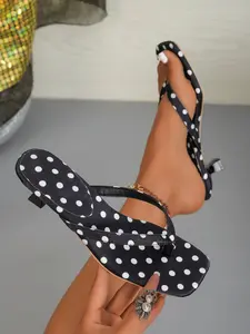 Women's Polka Dot Kitten Heel Sandals, Square Toe Thong Heeled Flip Flops, Y2K Minimalist Slip On Heels, Chic Summer Vacation Beach Party Shoes for Women