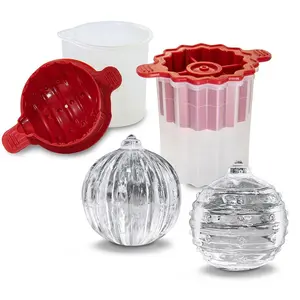 Tovolo 8 piece Holiday OrnamentsCraft Ice Molds