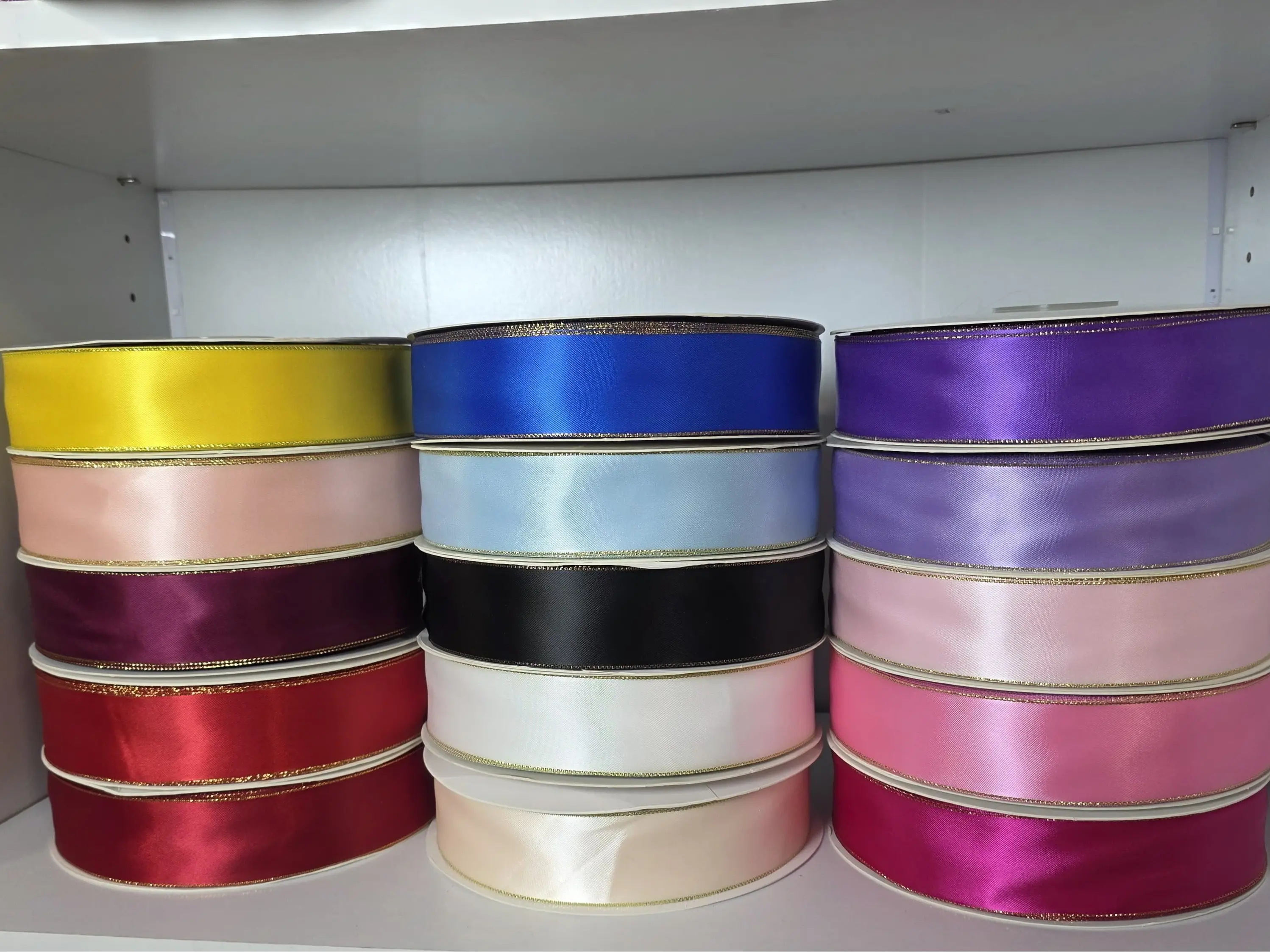 Satin Wired Ribbon with Gold Edge - Solid Color Office Gift Wrapping Ribbon, 4cm, 100 yds for Bows, Crafts & Floral Arrangements