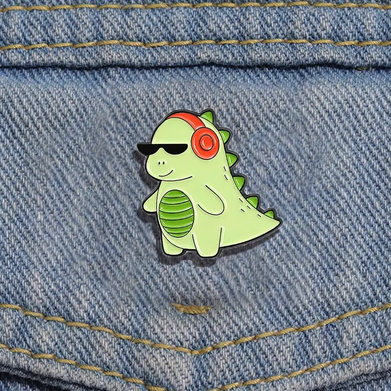 Unisex Casual Dinosaur Design Brooch Pins, Cute Novelty Badge for Clothes & Hat & Backpack Decor, Chic Kawaii Clothes Accessories for Women & Men