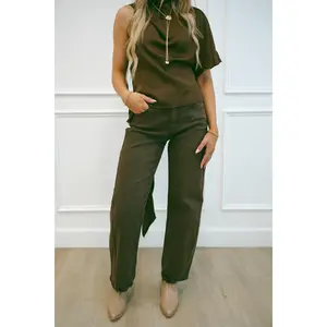 MOCHA MOMENTS BARREL JEANS
