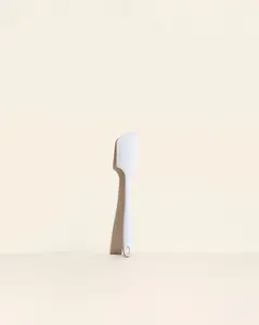 GIR Silicone Spatula - 1-Piece Antimicrobial Unibody Design, Nonstick Heatproof Flat Blade, Multi-Size, Optimized Flexibility & Strength, Easy-to-Clean, Kitchen-Friendly Colors, Bakeware Baking Tool