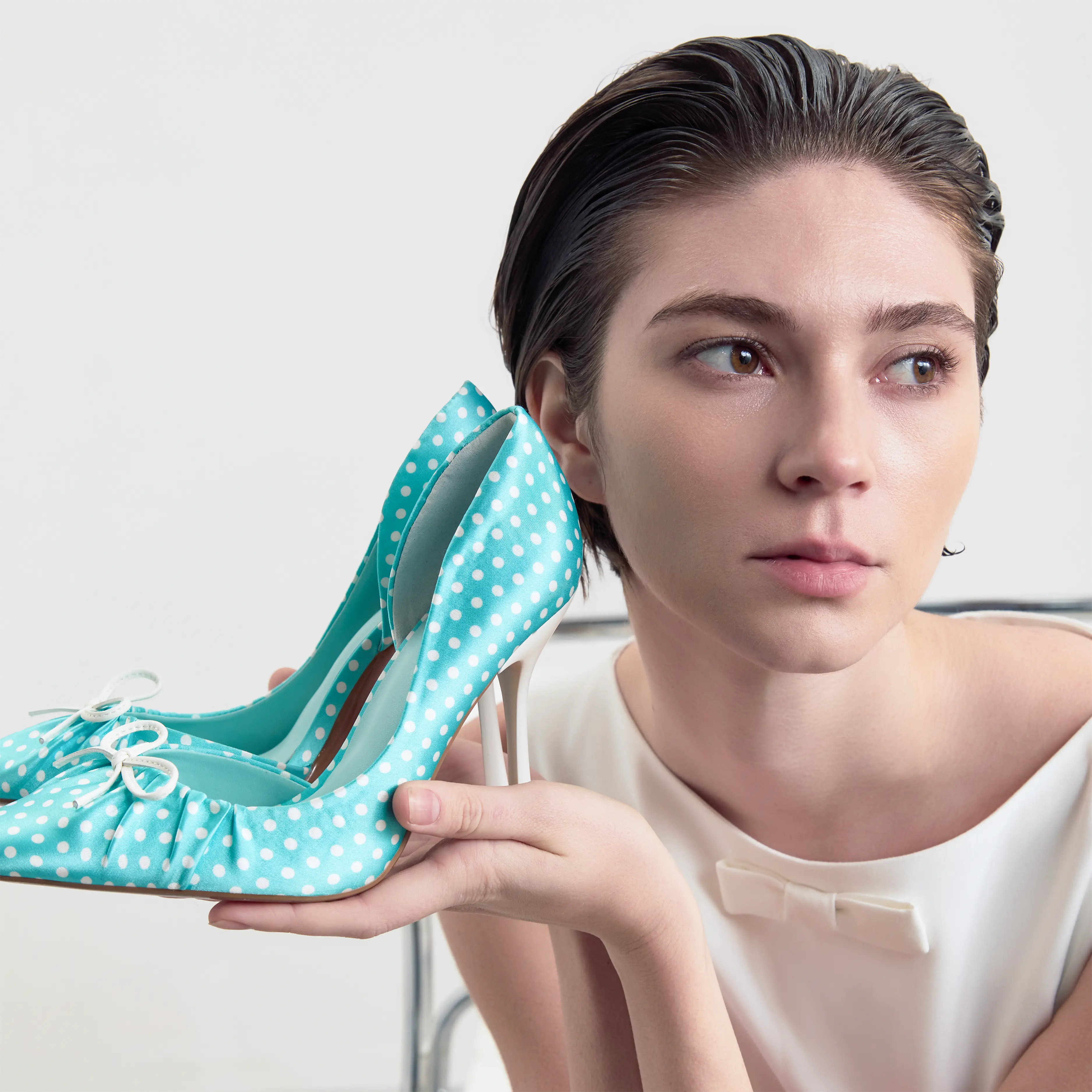 Cihi Playful Polka Dots Retro Sweet Pointed-Toe Pumps with a Narrow Bow and Handmade Pleated Design