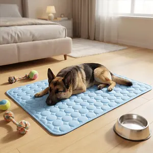 Summer Pet Ice Silk Cooling Pad Bed, Universal Cat Dog Mat, Anti-Bite Scratch, Portable Washable, Suitable for Home Car Outdoor