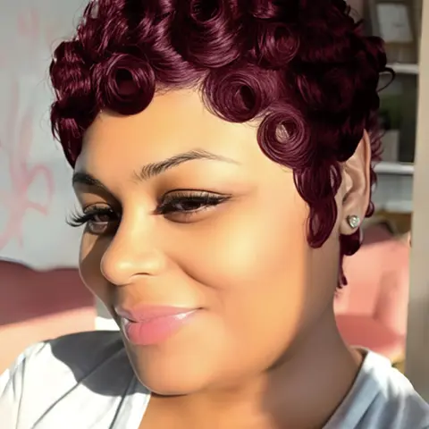 Women's Short Bob Wavy Synthetic Hair Wig, No Glue Layered Style, Elegant All-Season Full Head Machine-Woven, Daily Wear