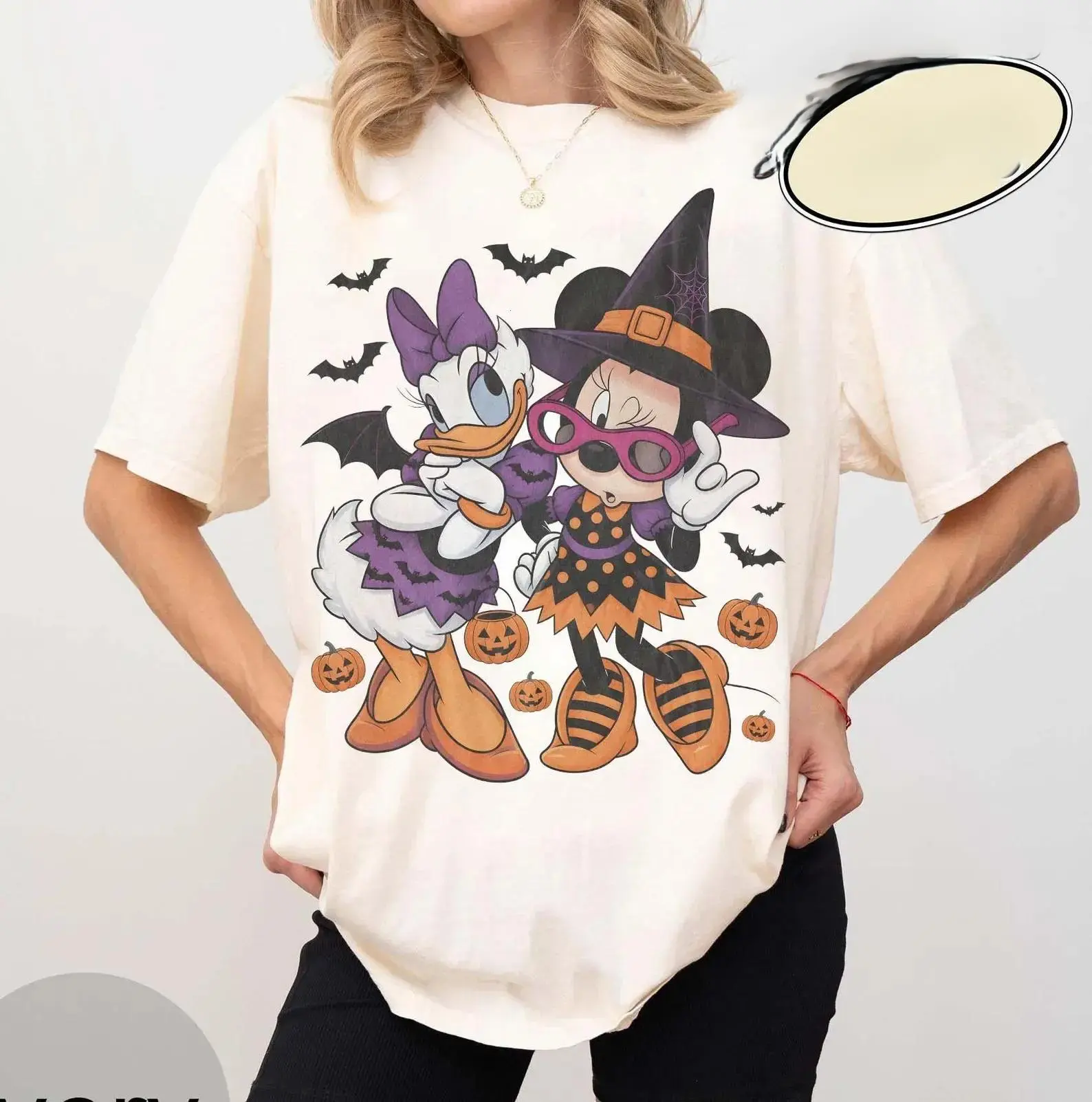 Retro Minnie Daisy Halloween Shirt, Spooky Besties, Trick Or Treat 2026 Tee, Halloween Matching Trip Shirt