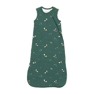 Sleep Sack in Busy Bee 1.0 TOG