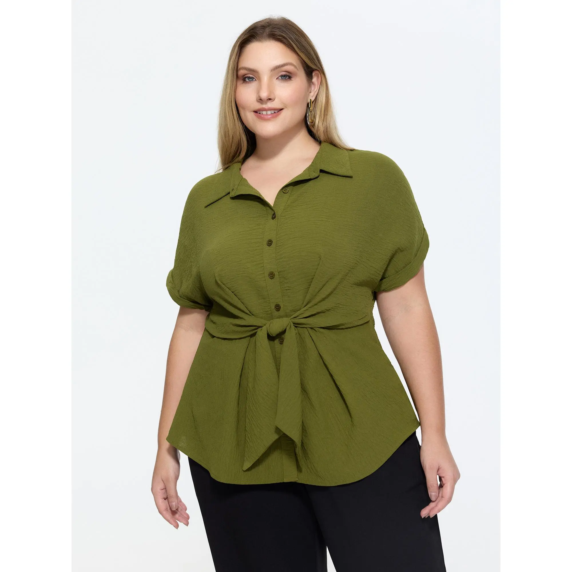 BloomChic Tie-Front Waist Button-Down Blouse 【M-6XL】