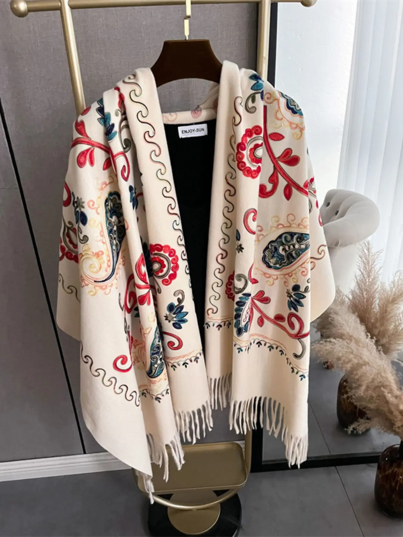Women's Elegant Casual Winter Paisley Print Scarf, Embroidery Shawl Embroidered Wrap 75x200cm, Ethnic Style Hijab New Arrival, Perfect Christmas and New Year Gift
