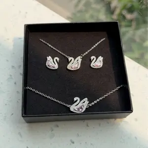 Elegant Swan Jewelry Set – Pink Crystal Necklace & Bracelet, Silver Alloy, Graceful Design, Sparkling Stones, Romantic Gift