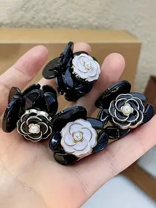 4 Cute Decorative Hair Clips in Various Colors (Black + White), Made of Plastic Camellia Flowers, Suitable for Women, Trendy Small Hair Clips Perfect for Bangs And Side Hair Additions - an Excellent Gift Choice!