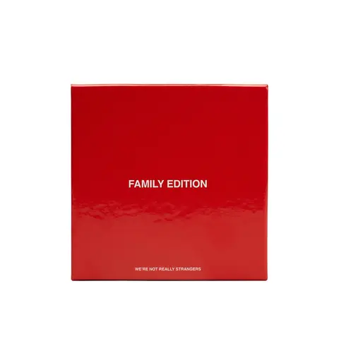 We're Not Really Strangers Family Edition - 150 Questions & Wildcards for Family Fun