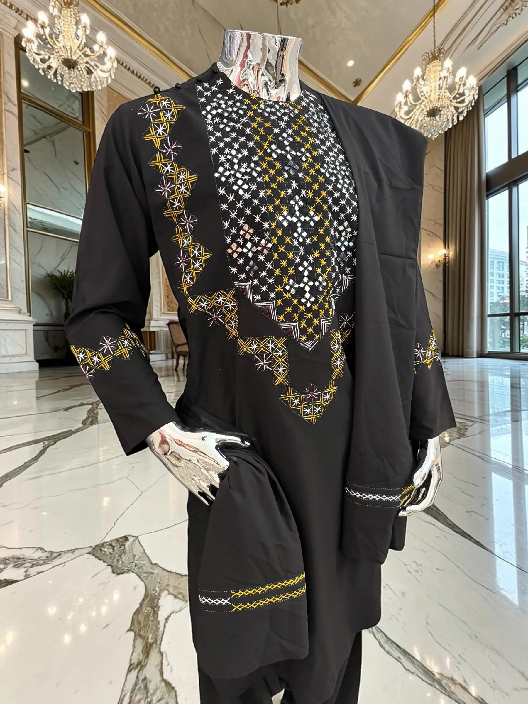 Large Luqmaan Boutique Black Shesha Embroidery Parahan Tunban Set – Premium Afghan Traditional Wear