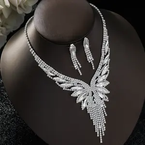 LUXJELWEL - 3PC Women's Fashion Copper Inlaid Diamond Claw Chain Geometric Tassel Necklace Earrings Jewelry Set Wedding Party Festival Gift