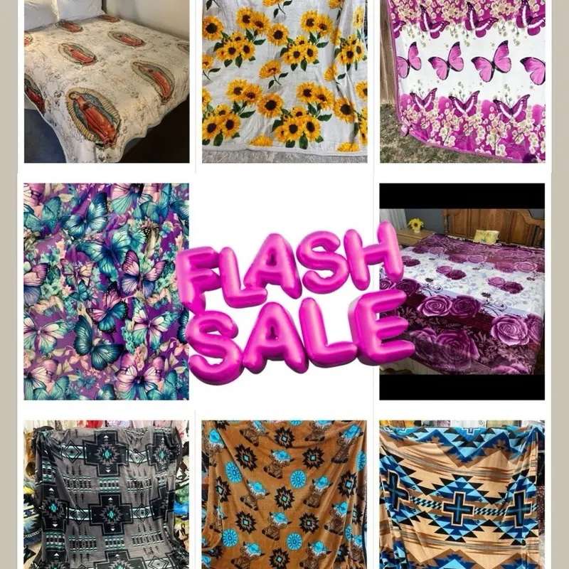 FLASH SALE   (3 THROW BLANKET)