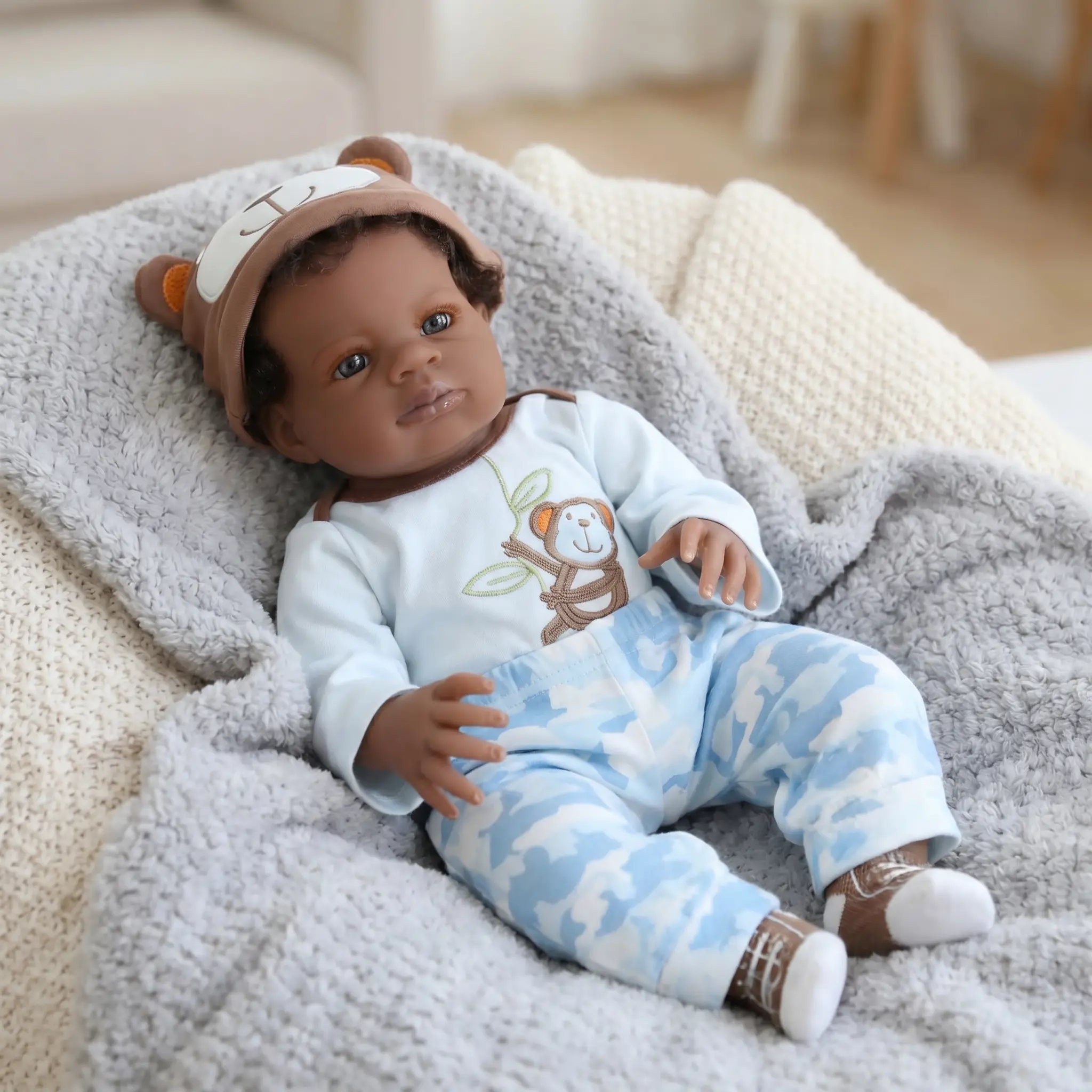 Lifelike Reborn Baby Dolls 22 Inch Fabric body+vinyl limbs Real Life Baby Dolls For kids Age 3+ Suitable gifts for Mother's Day Valentine's Day Children's Day & Christmas
